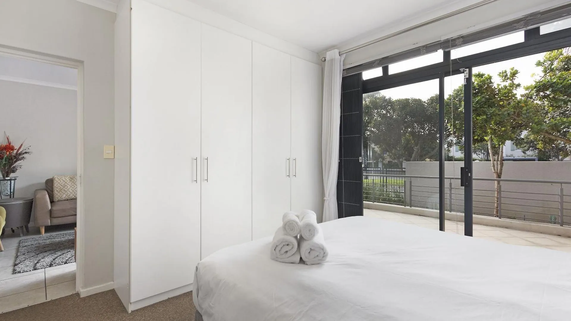 Waterstone East C103 Apartment Cape Town 0*,